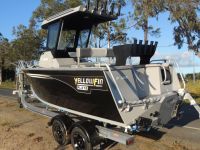 Image for 6200 YELLOWFIN Centre Cabin 150HP PACK 2 0