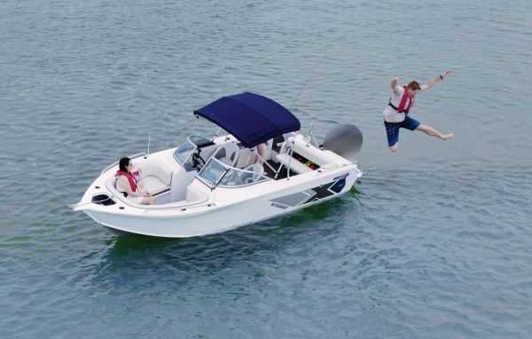 Quintrex 590 Cruiseabout + Yamaha F150hp 4-Stroke - Pack 1 for sale online prices image