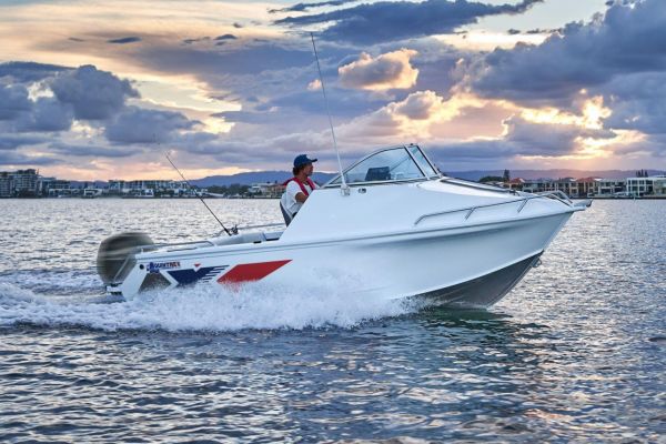 Quintrex 520 Ocean Spirit + Yamaha F90hp 4-Stroke - Pack 2 for sale online prices image