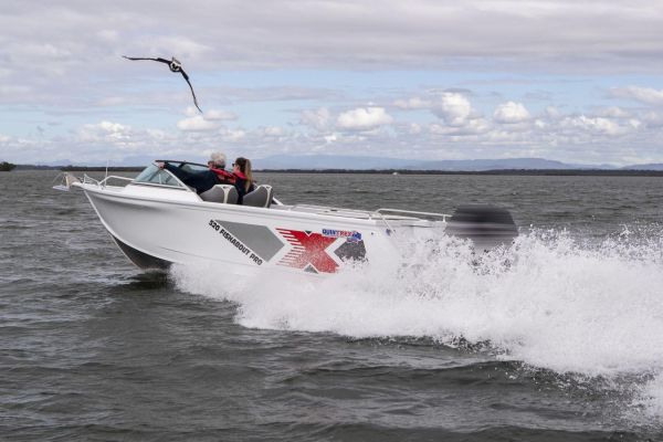 Quintrex 520 Fishabout + Yamaha F115hp 4-Stroke - PRO Pack for sale online prices image