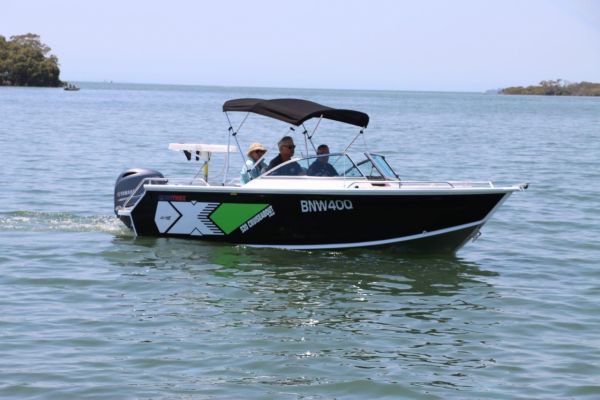 Quintrex 520 Cuiseabout + Yamaha F115hp 4-Stroke - Pack 2 for sale online prices image
