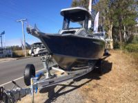 Image for 5800 Yellowfin Centre Cabin Pack 1 4