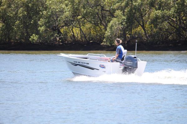 Quintrex 420 Renegade TS(Tiller Steer) + Yamaha F50hp 4-Stroke - Pack 2 for sale online prices image