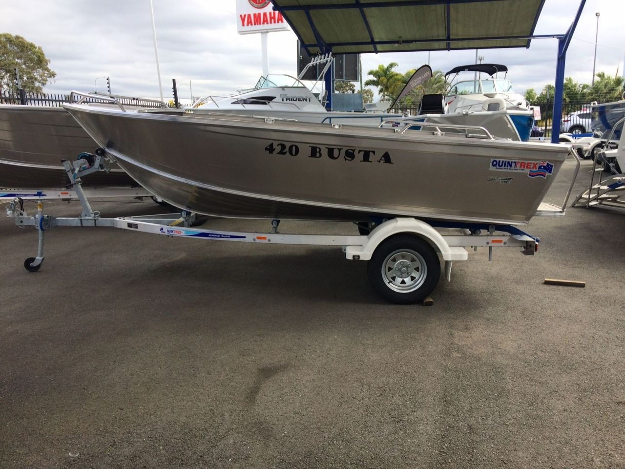 Image for QUINTREX 420 BUSTA WITH YAMAHA 40HP FOURSTROKE FOR SALE 0