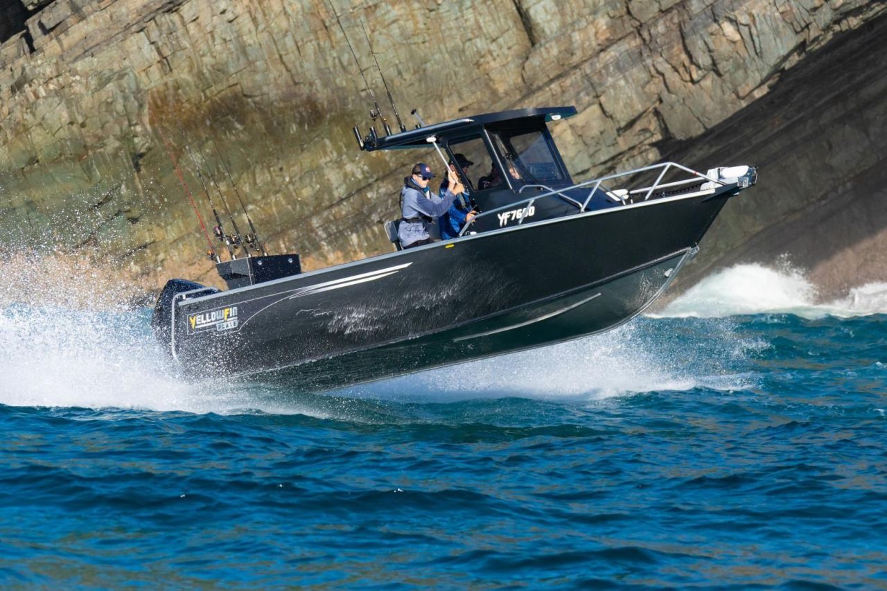 Image for 7600 YELLOWFIN  CENTRE CABIN 225HP PACK 2 0