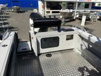 Image for 7600 YELLOWFIN  CENTRE CABIN 225HP PACK 2 6