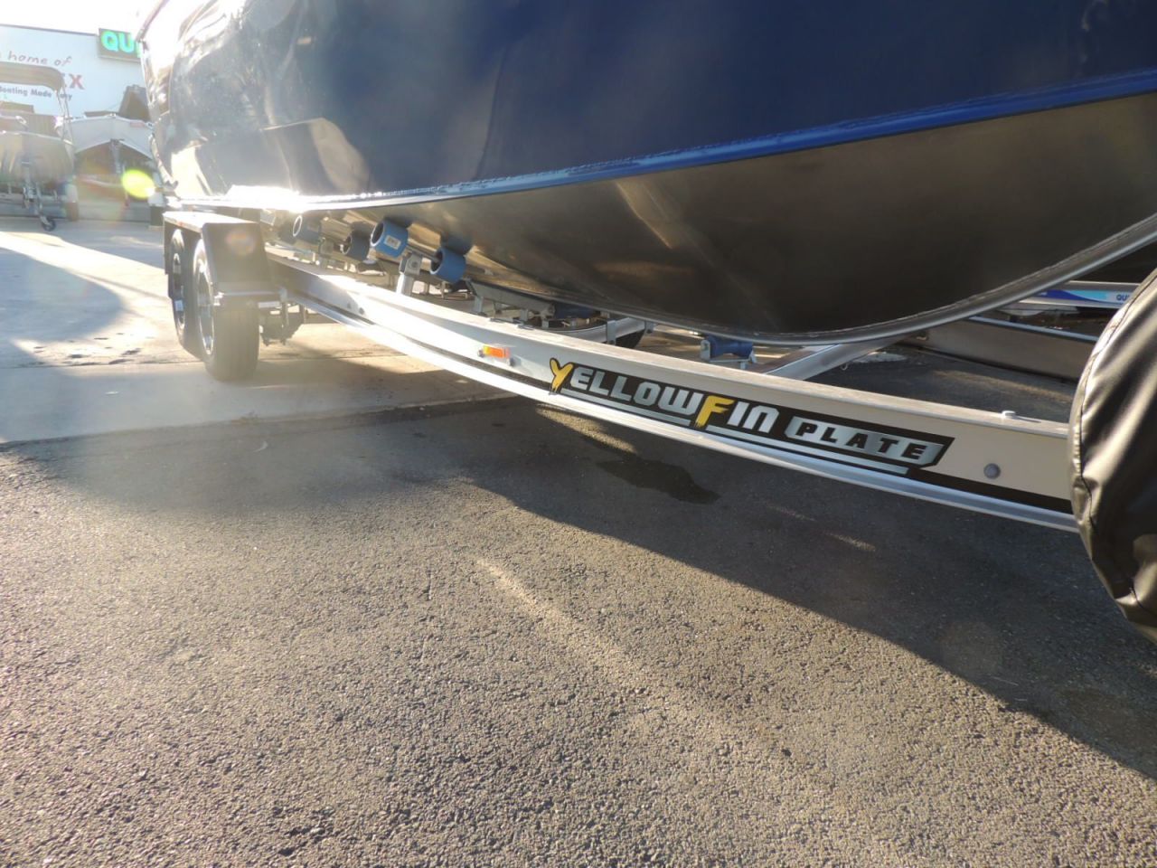 Image for 7600 Yellowfin Centre/Rear Console 250HP PACK 3 19