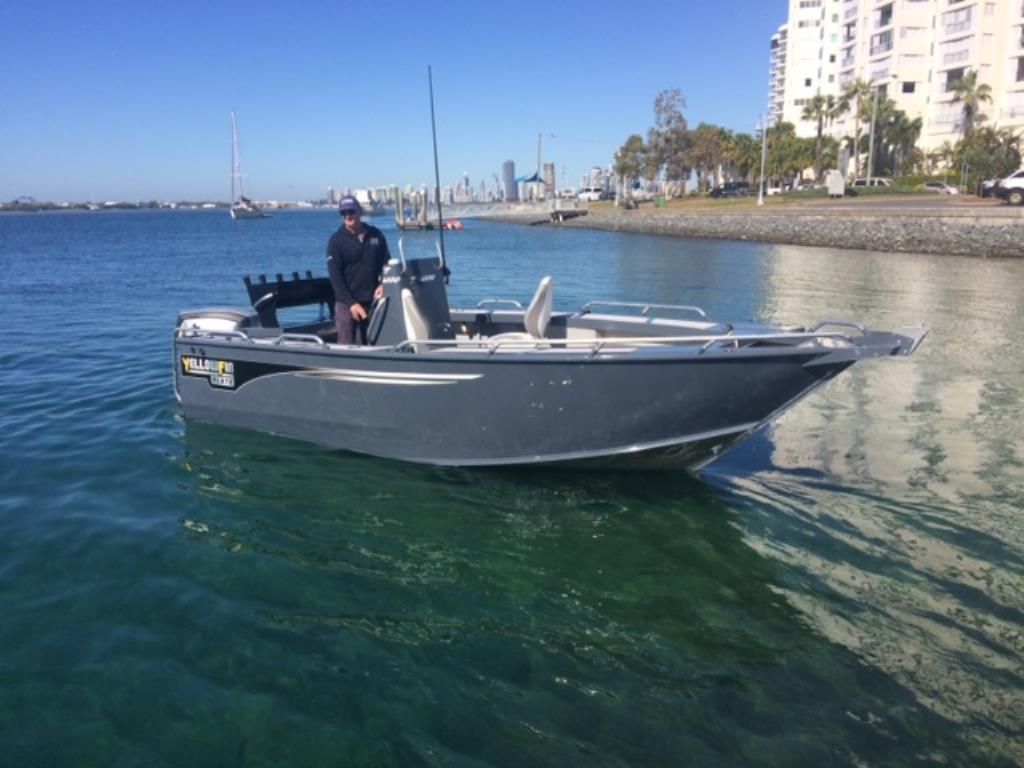 Image for 6200 YELLOWFIN Centre/Rear Console 150 HP PACK 1 0