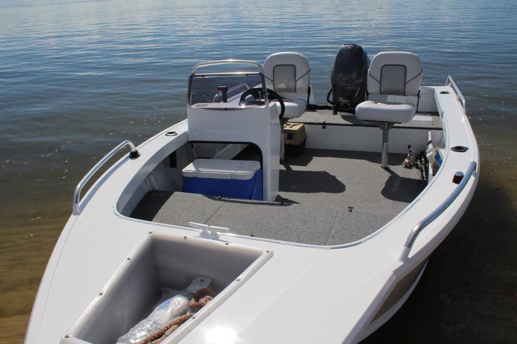 Image for Quintrex 420 Renegade SC(Side Console) + Yamaha F50hp 4-Stroke - Pack 3 for sale online prices 1