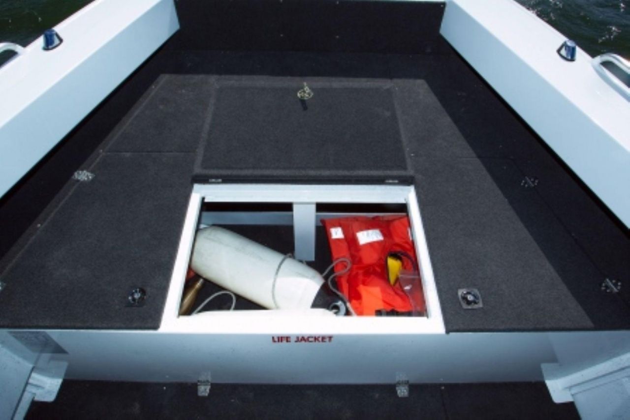 Image for Quintrex 590 Frontier SC + Yamaha F150hp 4-Stroke - Pack 3 for sale online prices 21