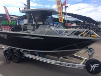 Image for 6200 YELLOWFIN Centre Cabin 150 HP PACK 4 16