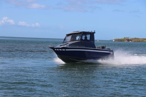 Yellowfin YF-76 Extended Cabin + Yamaha F250hp 4-Stroke - Pack 1 for sale online prices image