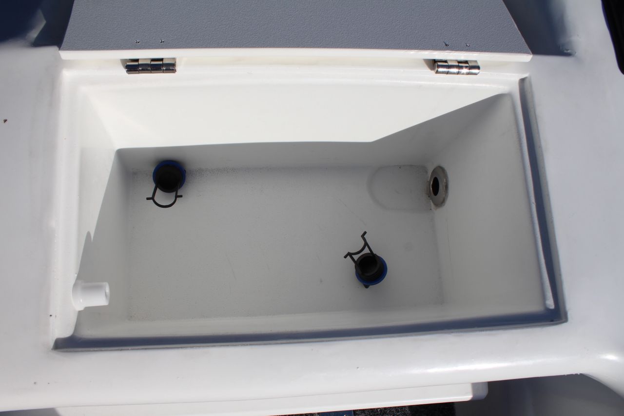 Image for New Polycraft 480 Side Console Pack 1 Powered by F70 Yamaha 9