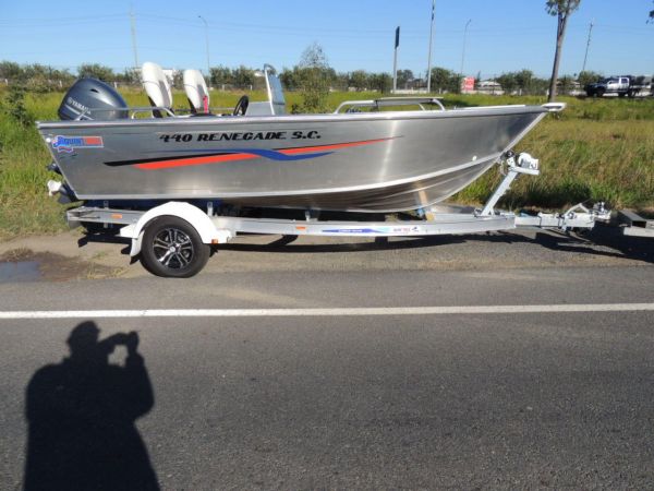 Quintrex 440 Renegade SC(Side Console) + Yamaha F60hp 4-stroke - Pack 1 for sale online prices image