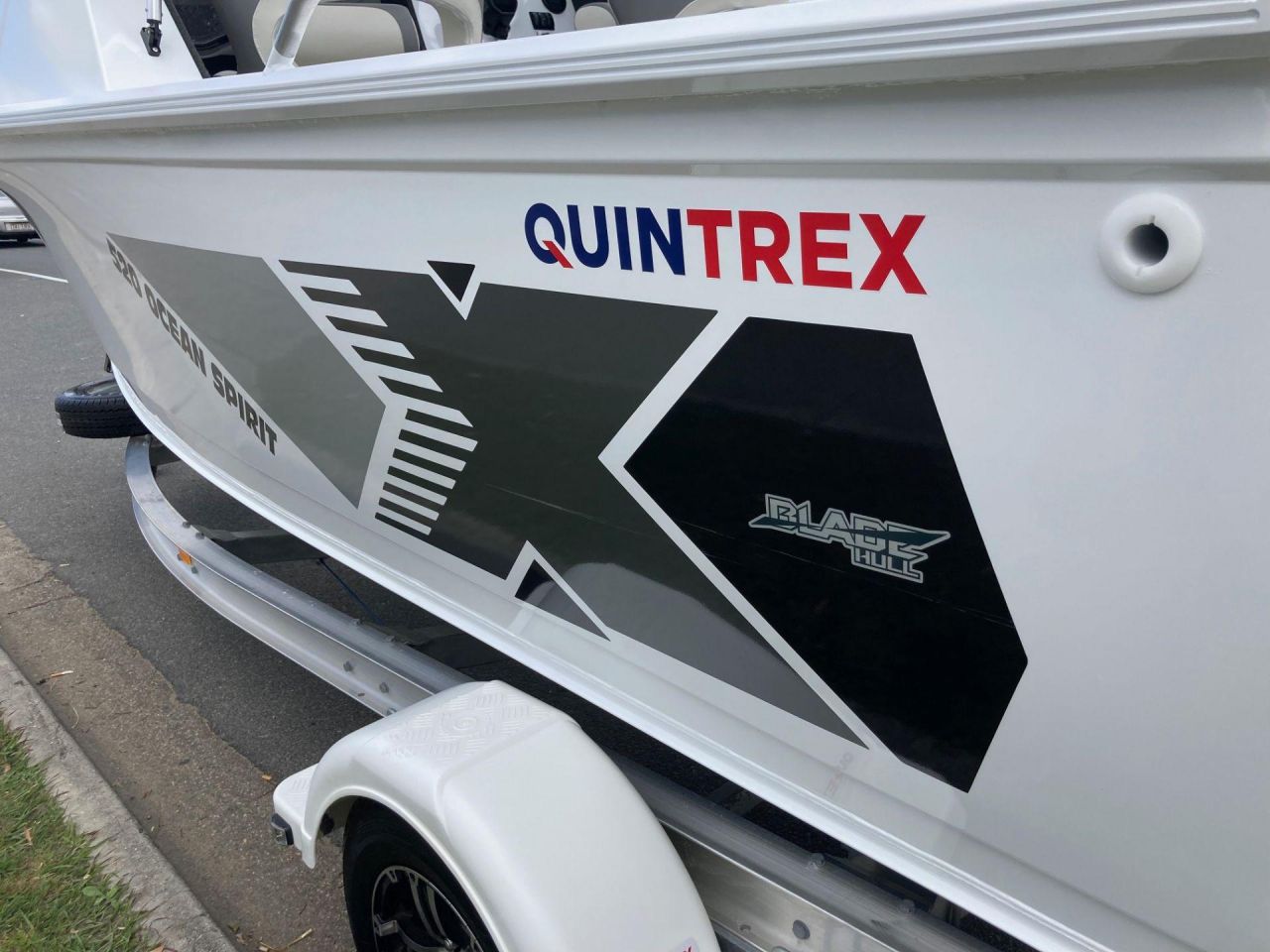 Image for USED 2023 QUINTREX 520 OCEAN SPIRIT WITH YAMAHA 90HP FOURSTROKE FOR SALE 10