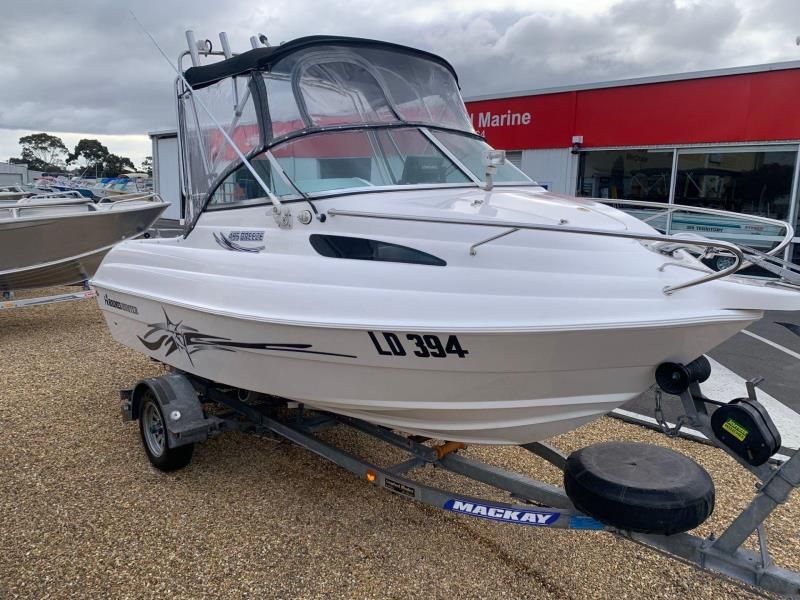 Image for HAINES HUNTER 495 BREEZE CUDDY CABIN 1