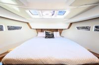 Image for 2018 Sealine C330 5