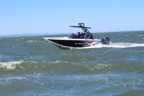 Quintrex 630 Freestyler + Yamaha F200hp 4-Stroke - Wake Tower Pack  for sale online prices image