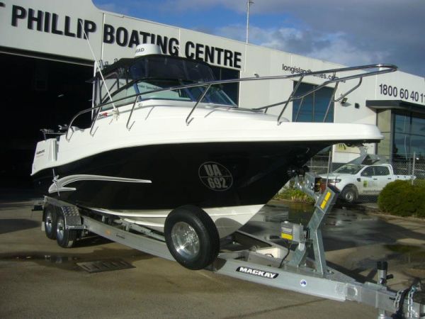 2025 HAINES HUNTER R-Series 760 image