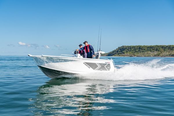 Quintrex 590 Territory Legend + Yamaha F150hp 4-Stroke - Pack 3 for sale online prices image