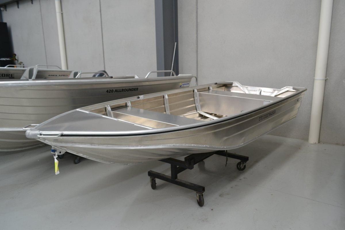 Image for 2021 Stessl 3.70 EDGETRACKER LIGHT 0
