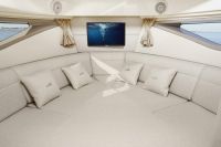 Image for SEA RAY 320 SUNDANCER OB COUPE 24