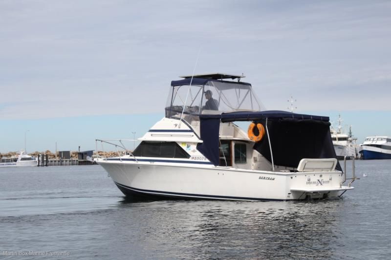Image for 1980 Bertram Caribbean 28 Flybridge 1