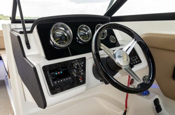 SEA RAY SPX 230 image