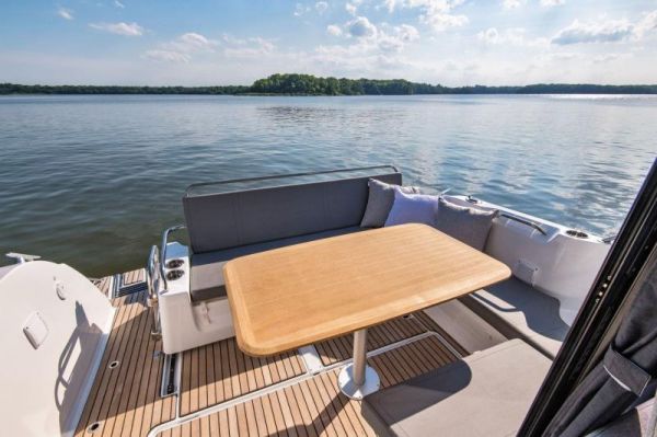BENETEAU ANTARES 9 OB image
