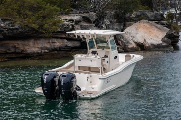 Scout 255 LXF Centre Console image