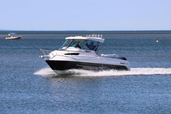 Haines Hunter 675 Enclosed + Yamaha - Quote only price image