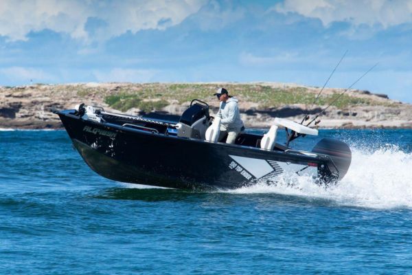 Quintrex 590 Top Ender + Yamaha F130hp 4-Stroke - Pack 2 for sale online prices image
