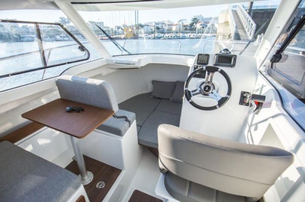 BENETEAU ANTARES 6 OB image
