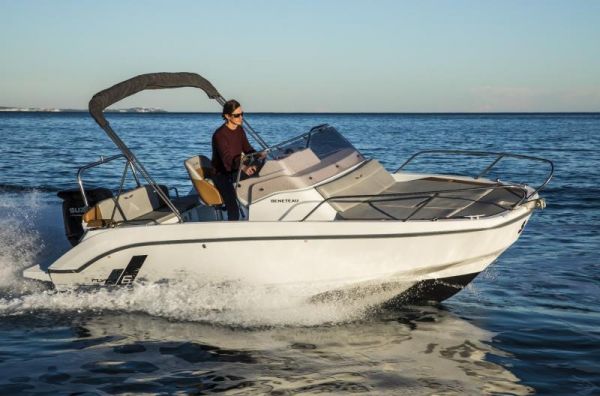 BENETEAU FLYER 6 SUNdeck image