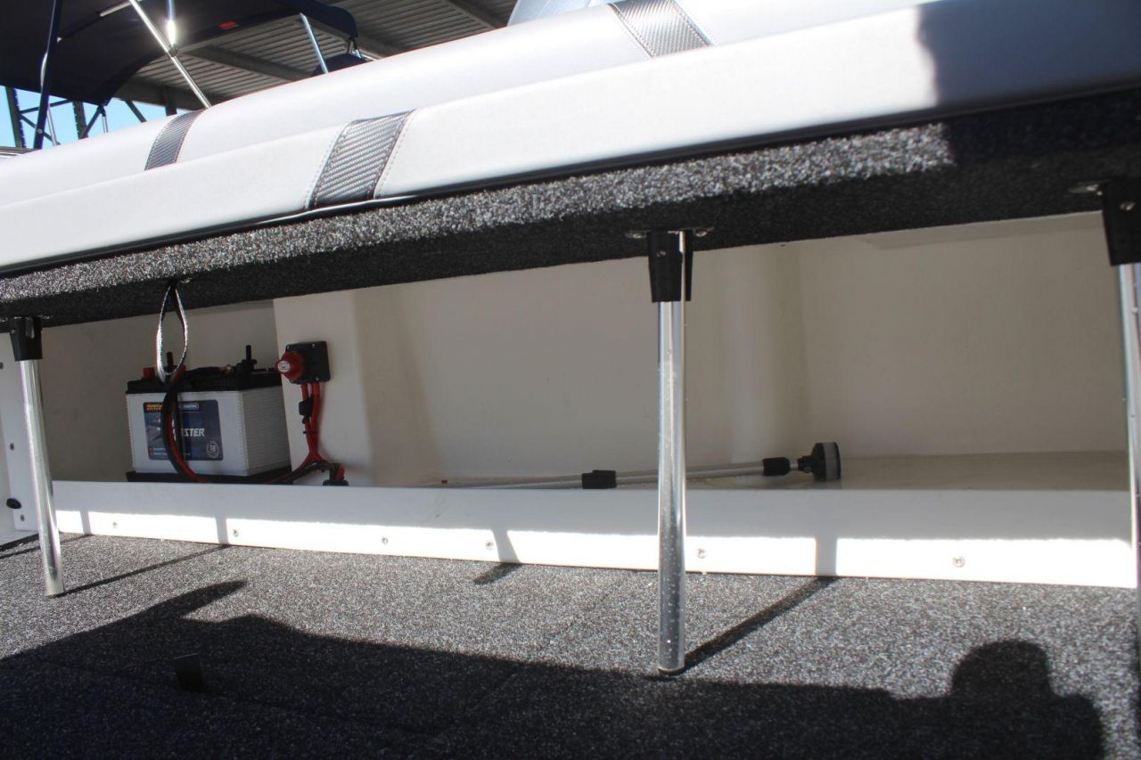 Image for Polycraft 530 Warrior Centre Console + Yamaha F115hp 4-Stroke - Pack 1 for sale online prices 23