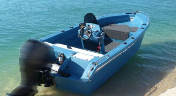 Polycraft 480 Brumby Centre/Rear Console + Yamaha F70hp 4-Stroke - Pack 2 for sale online prices image