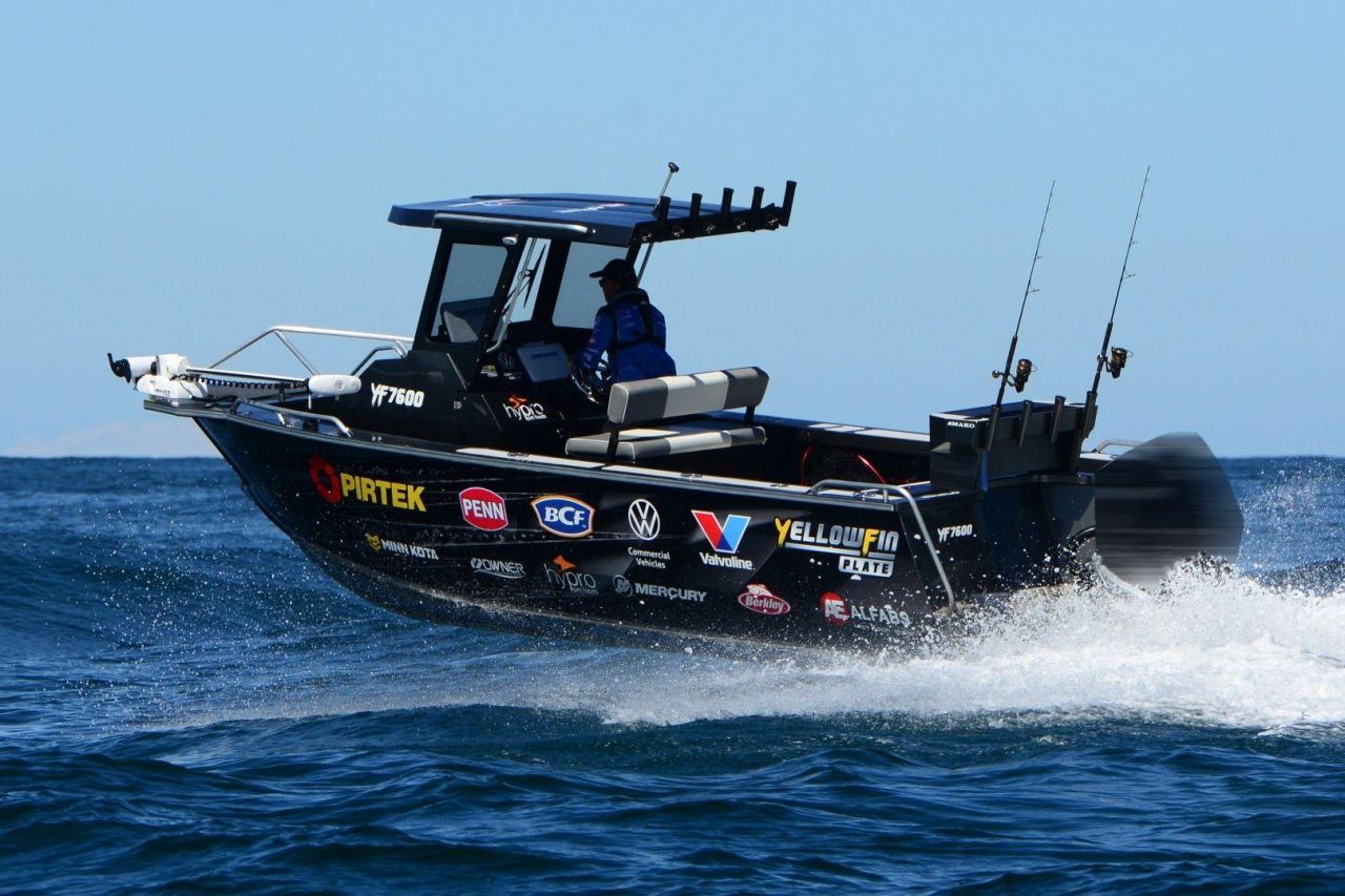 Image for Yellowfin 7600 Centre Cabin + Yamaha F250hp 4-Stroke - Pack 2 for sale online prices 0