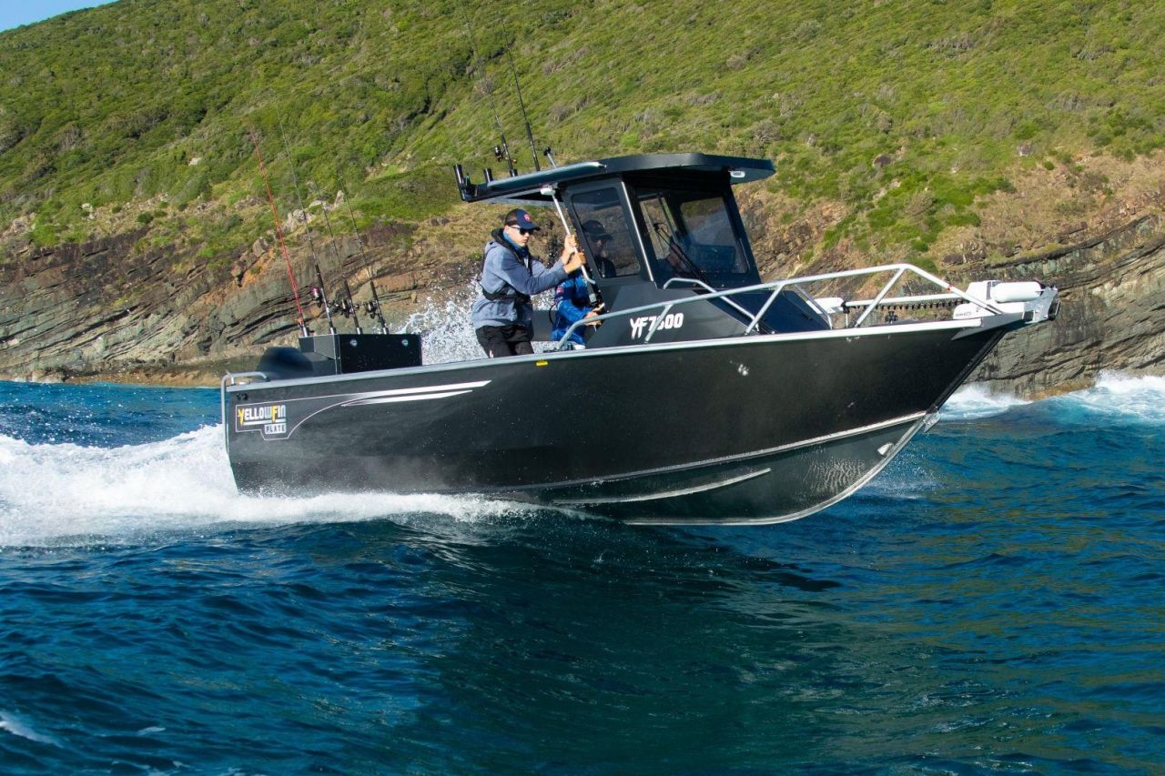 Image for Yellowfin 7600 Centre Cabin + Yamaha F250hp 4-Stroke - Pack 2 for sale online prices 1