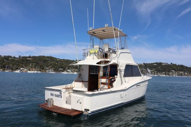 Image for Hatteras 36 Flybridge 1