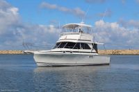 Image for 1996 Caribbean 35 Flybridge Cruiser 2