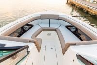 Image for 2025 Boston Whaler 330 Vantage 3