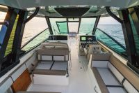 Image for 2025 Boston Whaler 330 Vantage 46