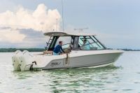 Image for 2025 Boston Whaler 330 Vantage 48