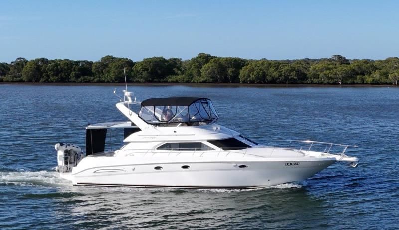 Image for 2000 Sea Ray 450 Express Bridge 0