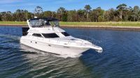 Image for 2000 Sea Ray 450 Express Bridge 3