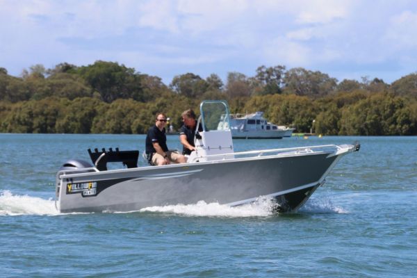 Yellowfin 6500 Centre Console + Yamaha F200hp 4-Stroke - Platinum Pack for sale online prices image