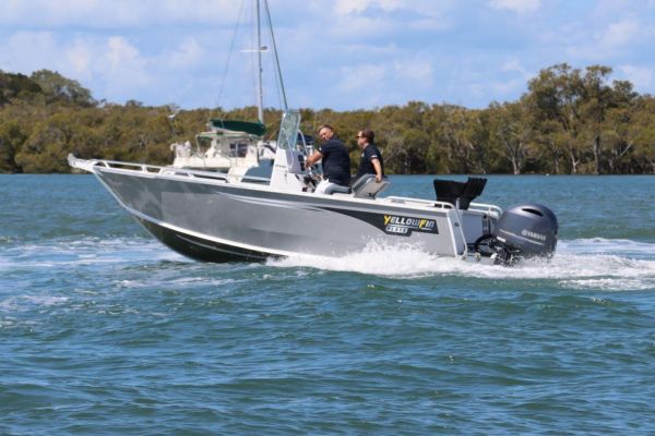 Yellowfin 6500 Centre Console + Yamaha F175hp 4-Stroke - Pack 2 for sale online prices image