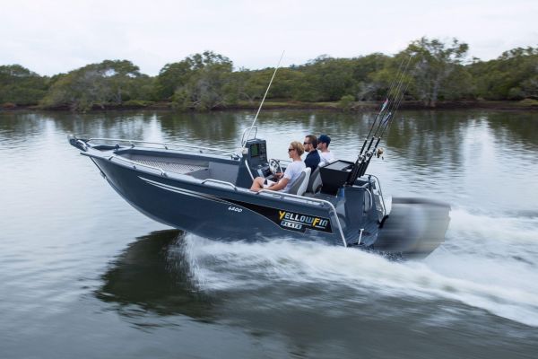 Yellowfin 6200 Centre Console + Yamaha F175hp 4-Stroke - Platinum Pack for sale online prices image