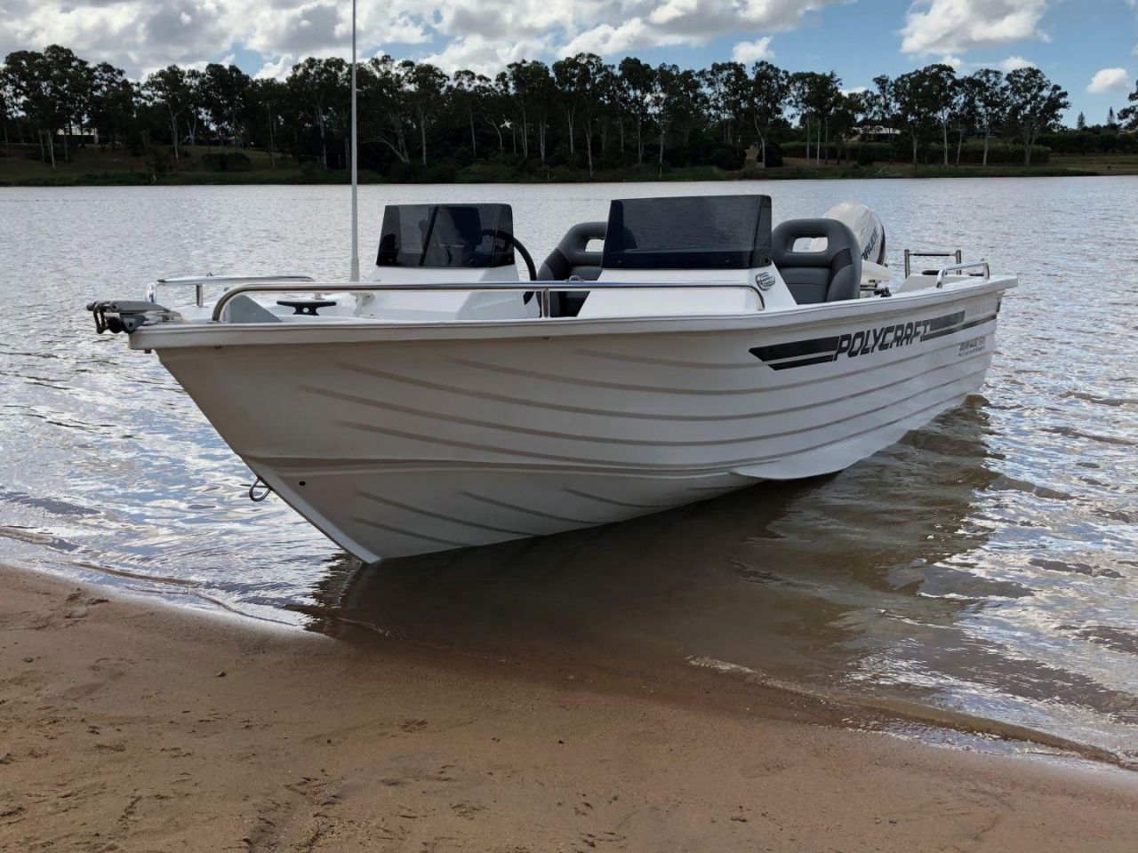 Image for Polycraft 450 Drifter Frontrunner Bowrider + Yamaha F60hp 4-Stroke - Pack 3 for sale online prices 1