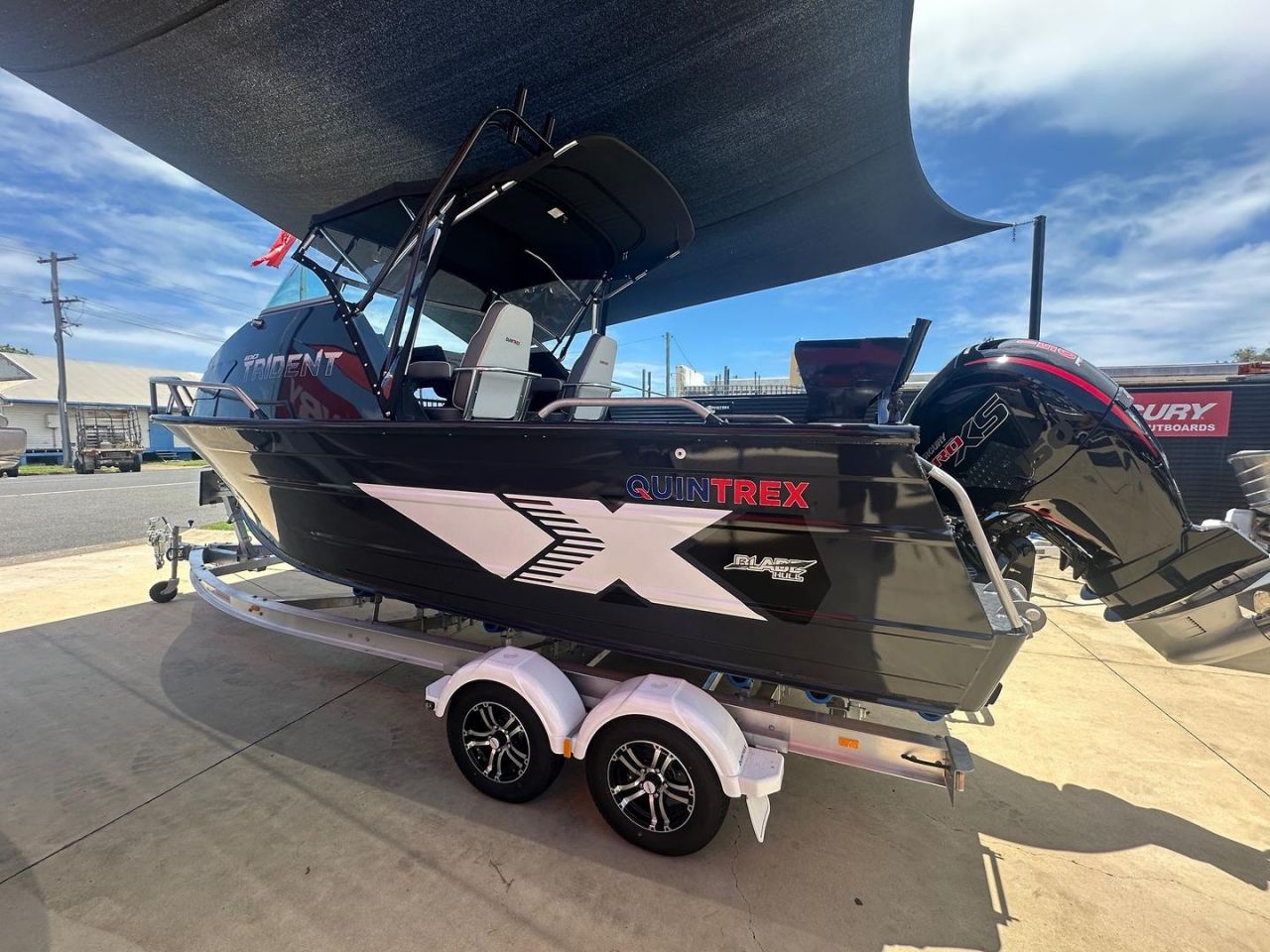 Image for 2025 QUINTREX 610 Trident 1